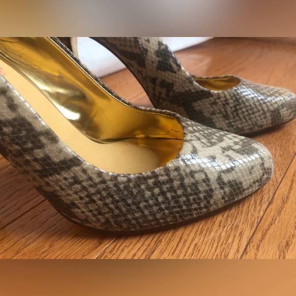 Ted Baker Pumps - Picture 7 of 12
